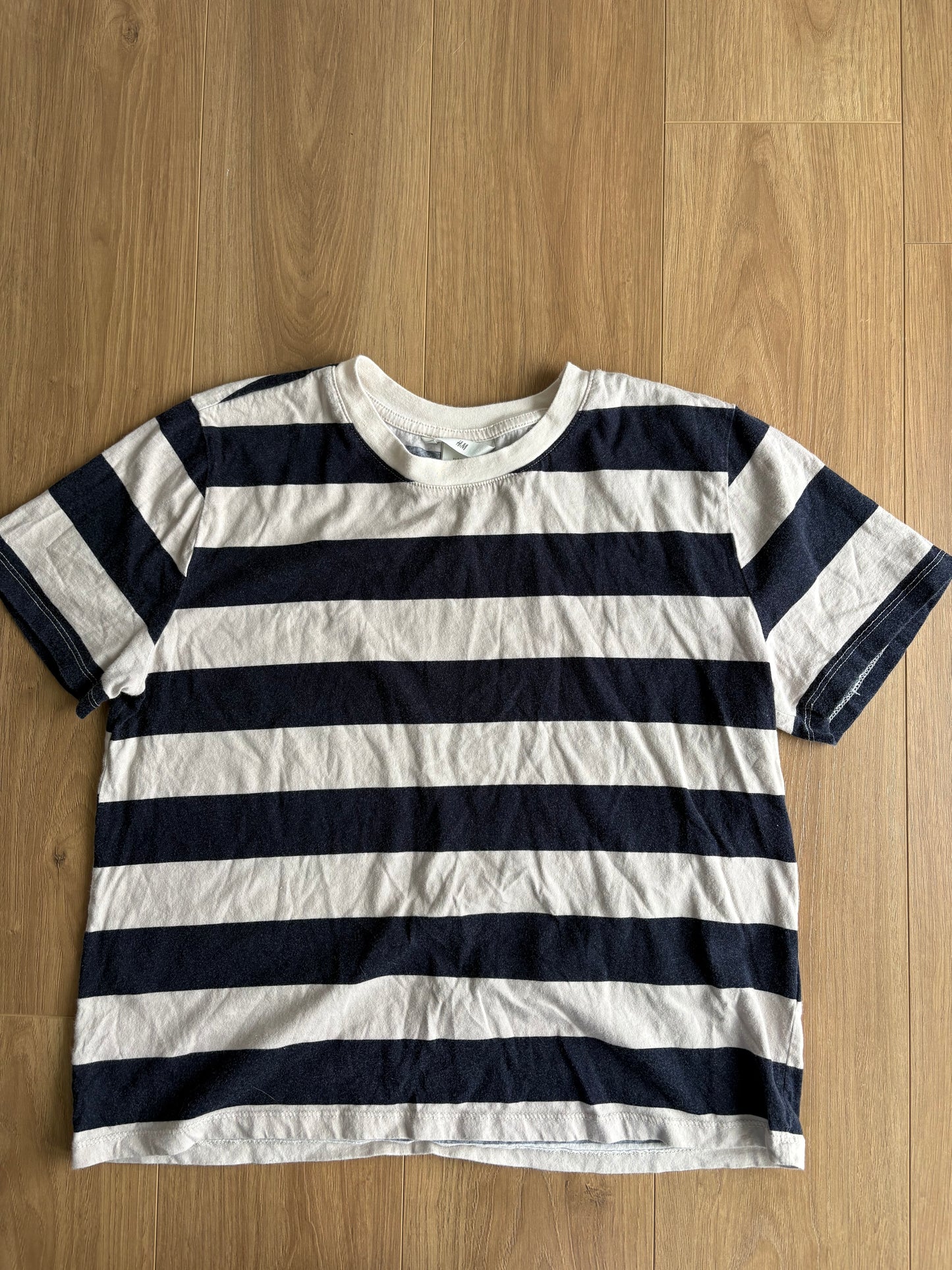 T-Shirt - H&M - 8/9 ans
