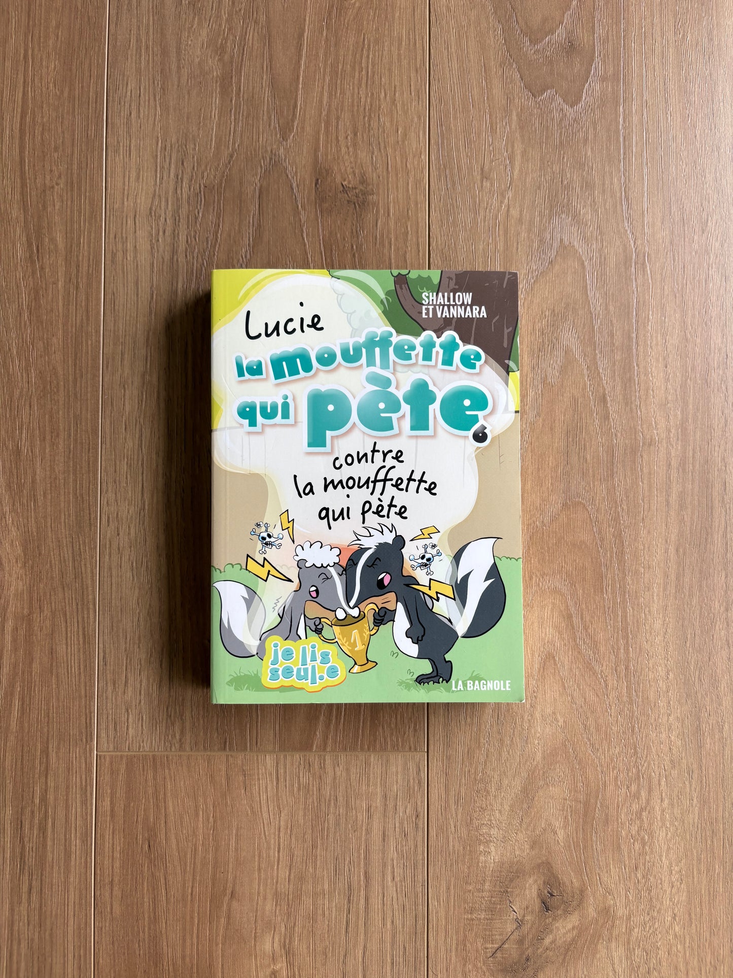 Lucie la mouffette qui pète contre la mouffette qui pète #6