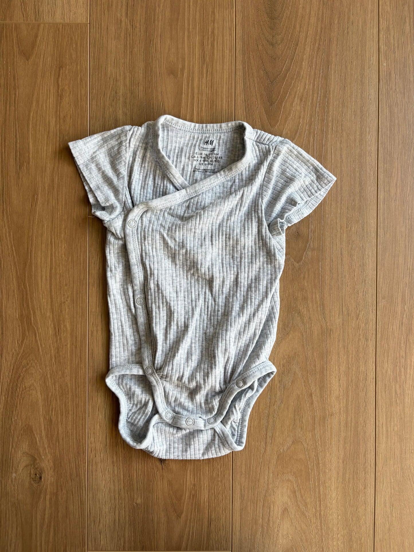 cache-couche - H&M - 6/9 mois