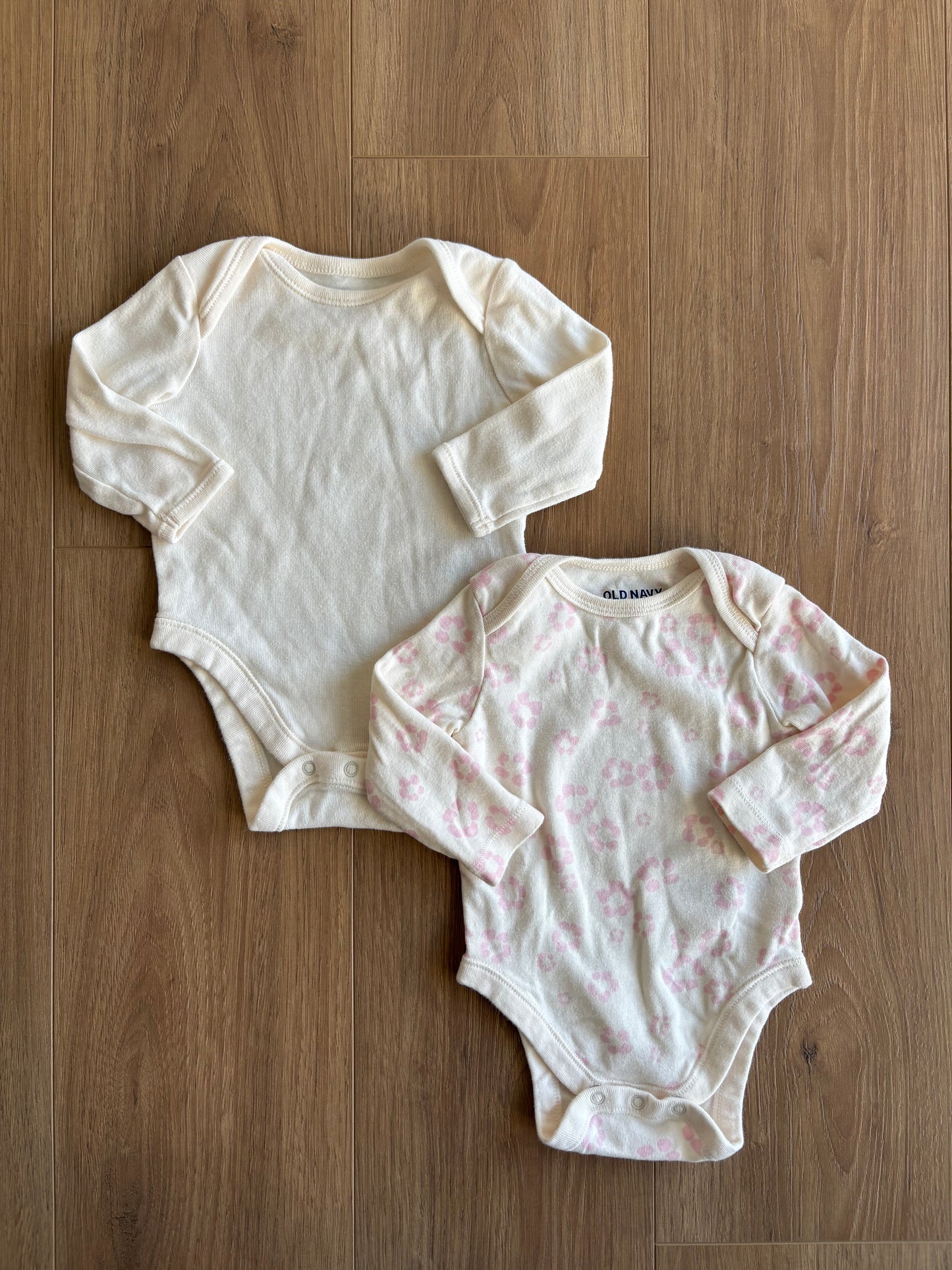 Lot cache-couche manches longues - old navy - 0/3 mois
