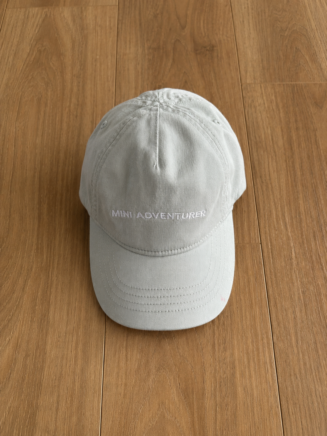 *Mini tache* Casquette - H&M - 2/4 ans