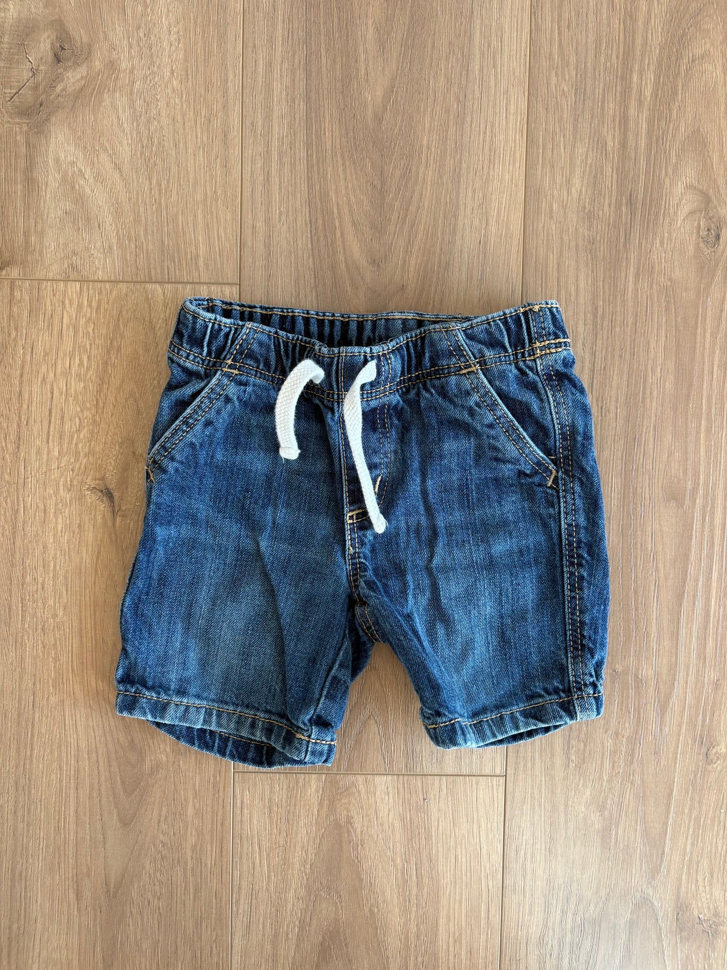 Short jeans - Old Navy - 18/24 mois