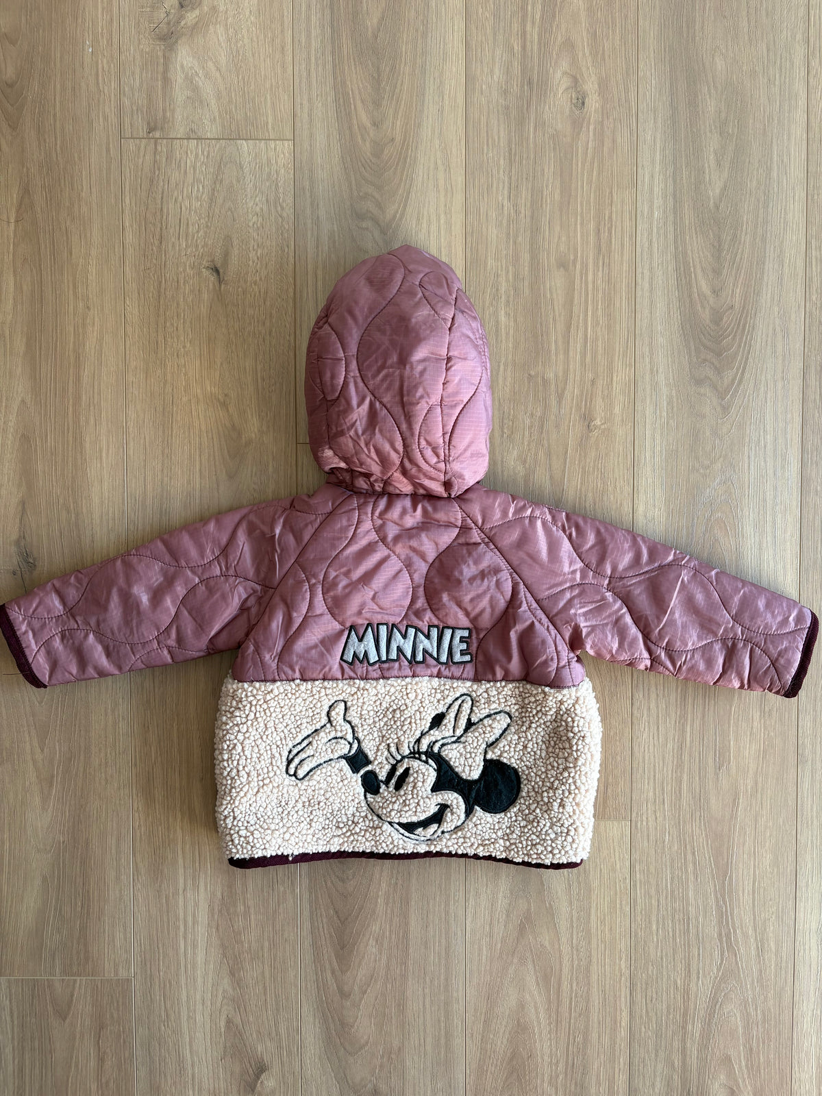 Manteau *intérieur polar* - Zara X Disney - 12/18 mois *Voir le dos*