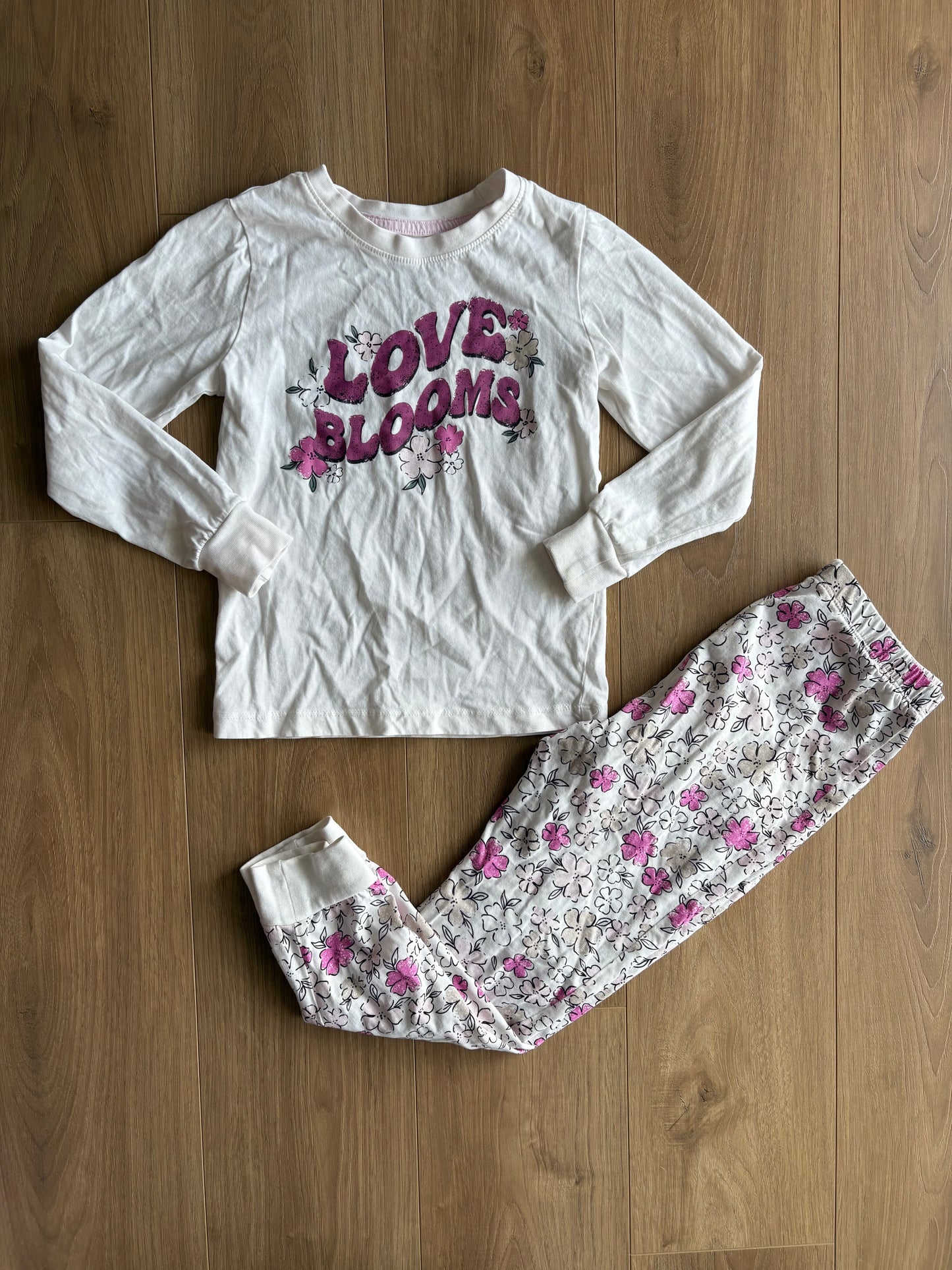 *mini tache* Pyjama 2 pièces - George - 6 ans