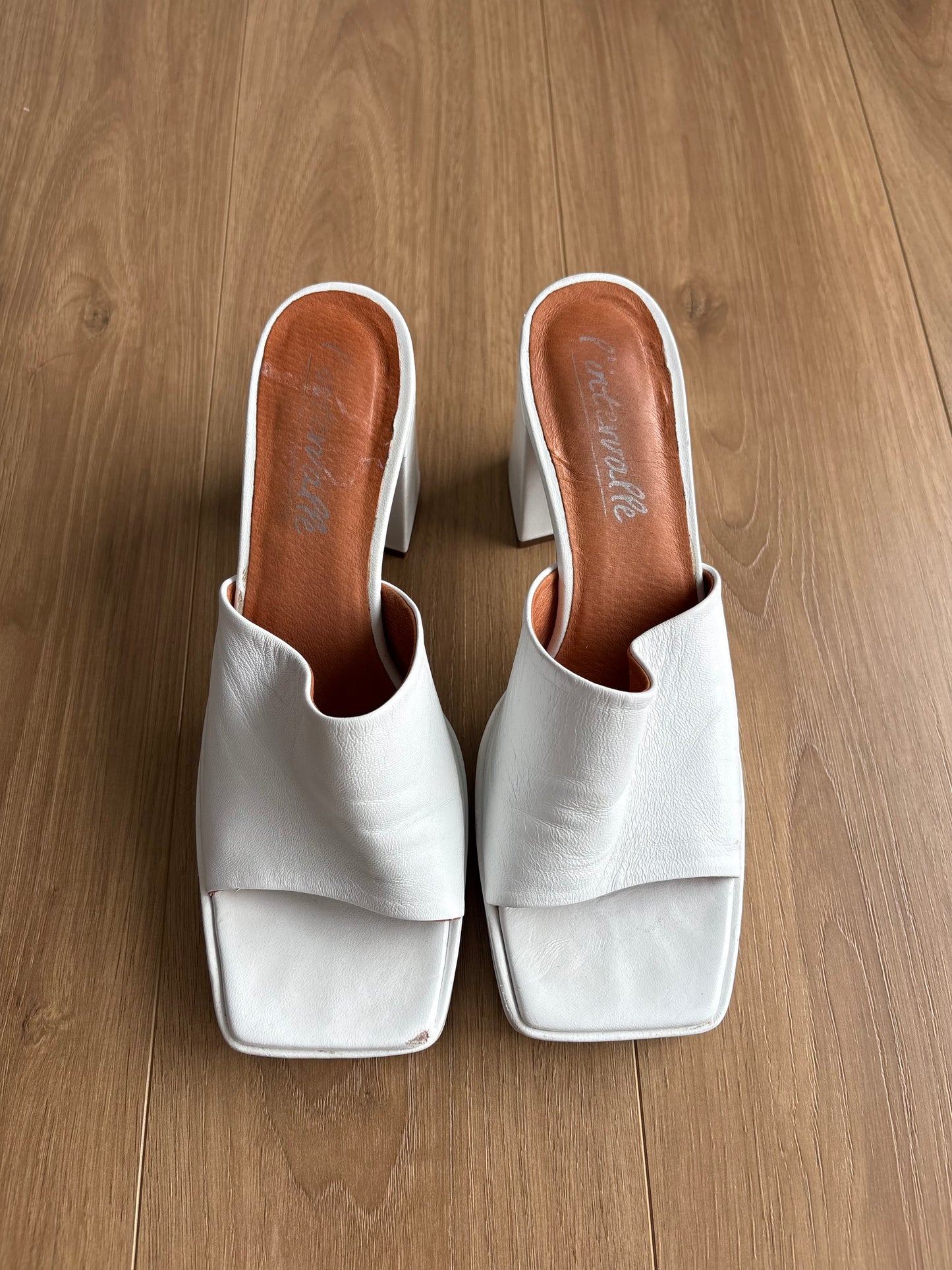 *Petit imperfection* Soulier à talon - L’intervalle - 39