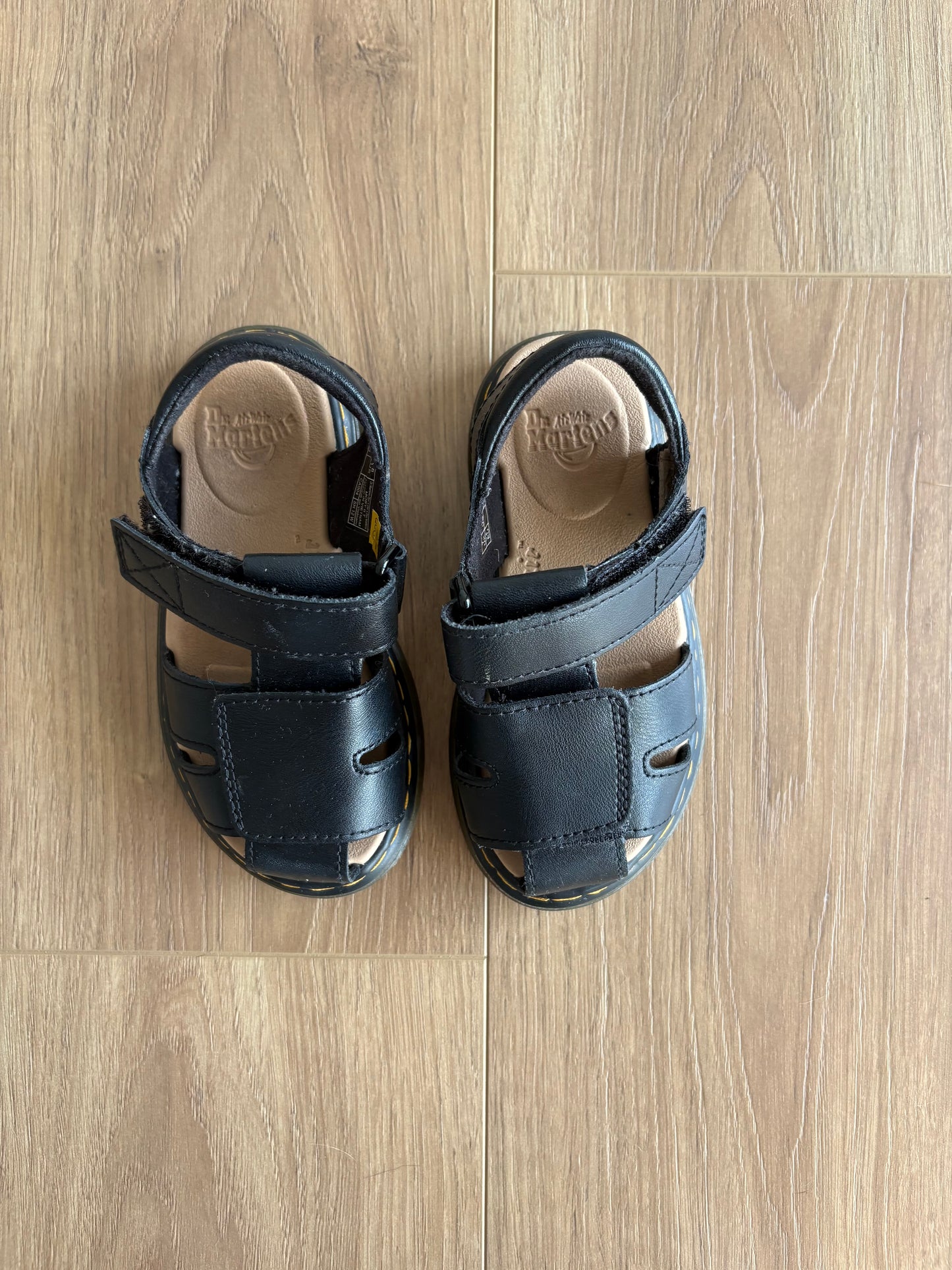 *Neuf* Sandale - Dr Martens - 8US