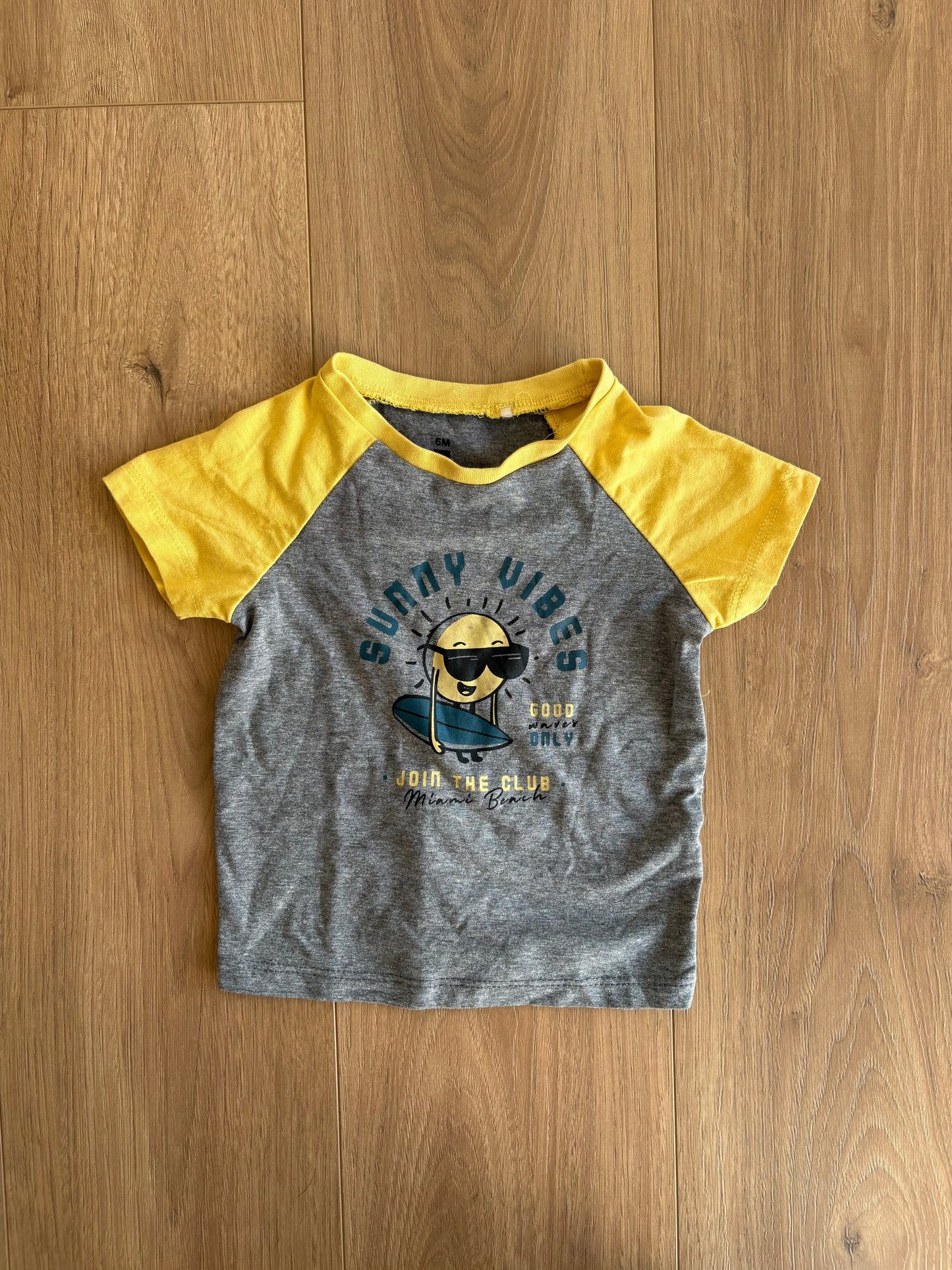 T-shirt - Tag - 6 mois