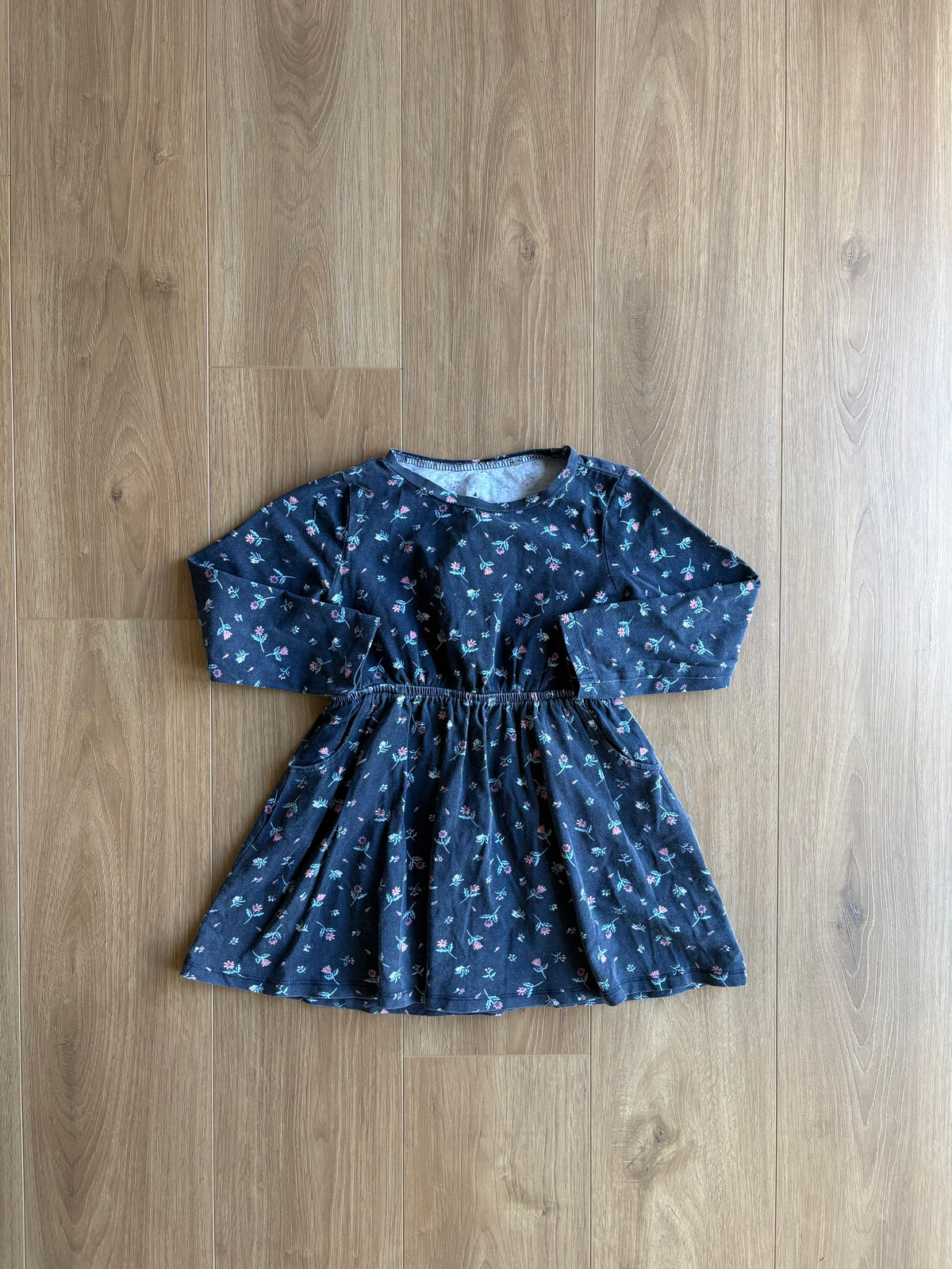 Robe - Tag - 4 ans