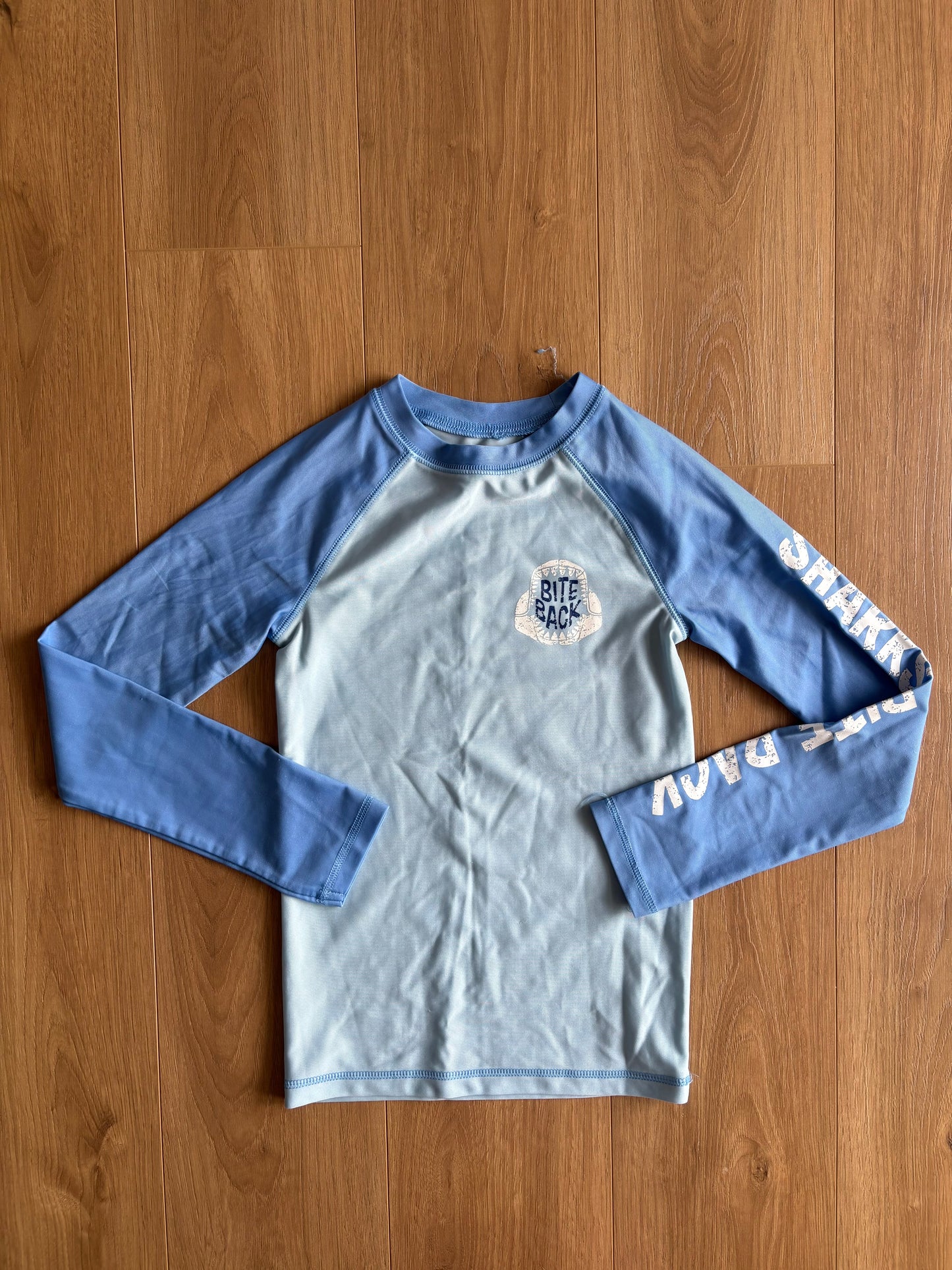 *Imparfait* Chandail/maillot - George - 7/8 ans