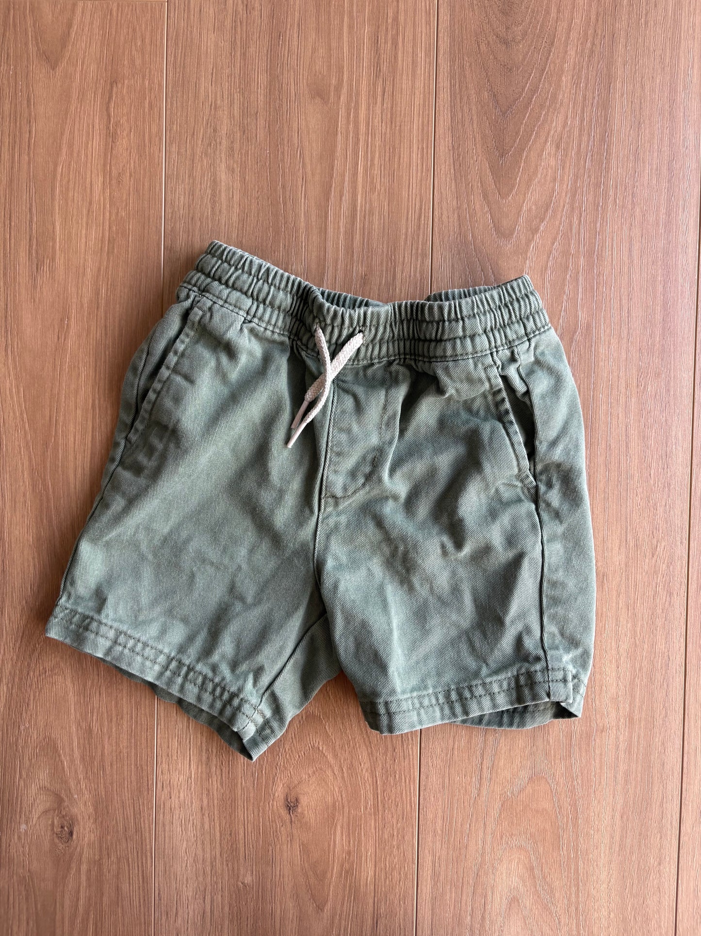 Short - Old Navy - 2 ans