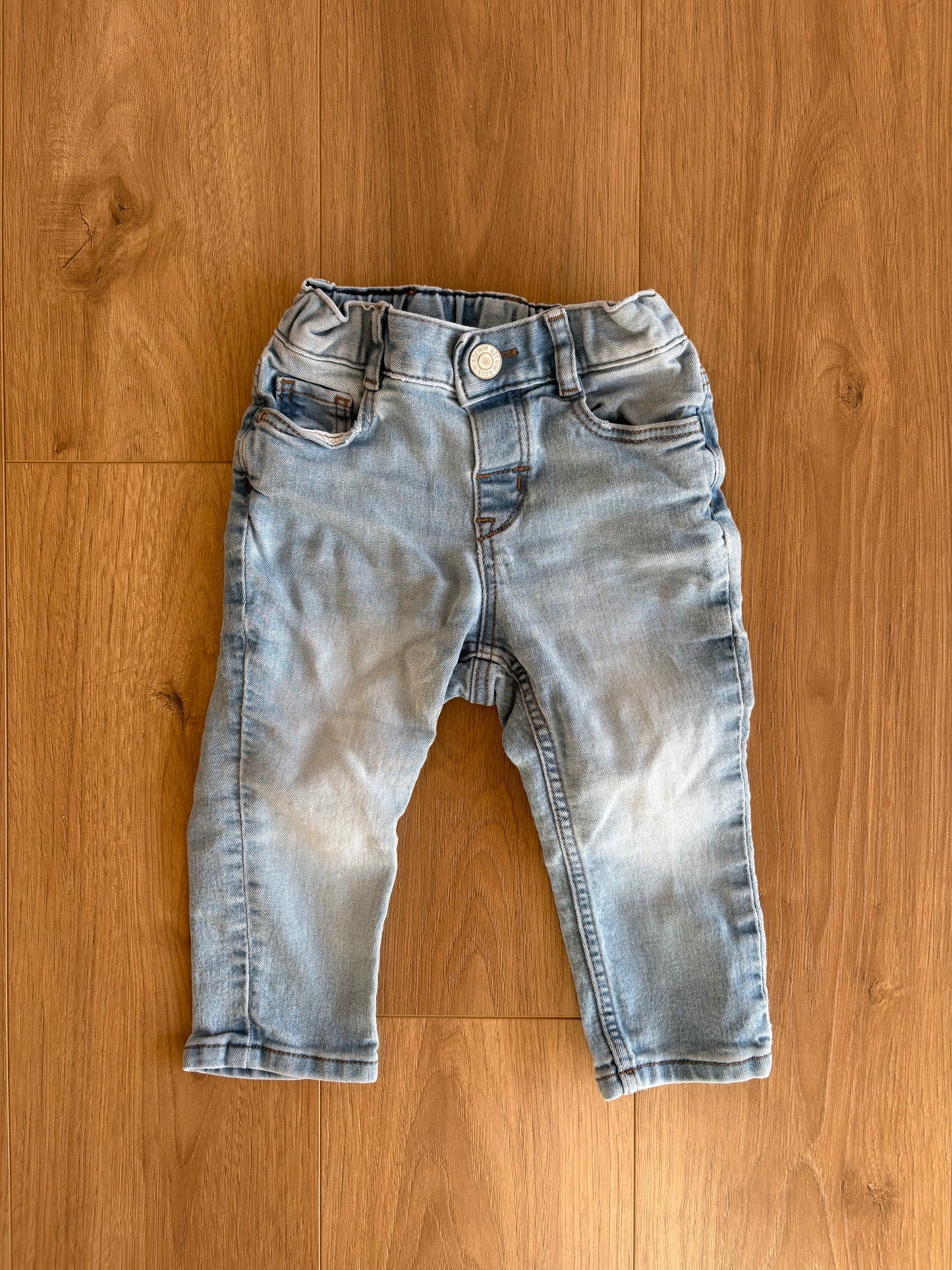Jeans - sans marque - 9/12 mois *ajustable à la taille*