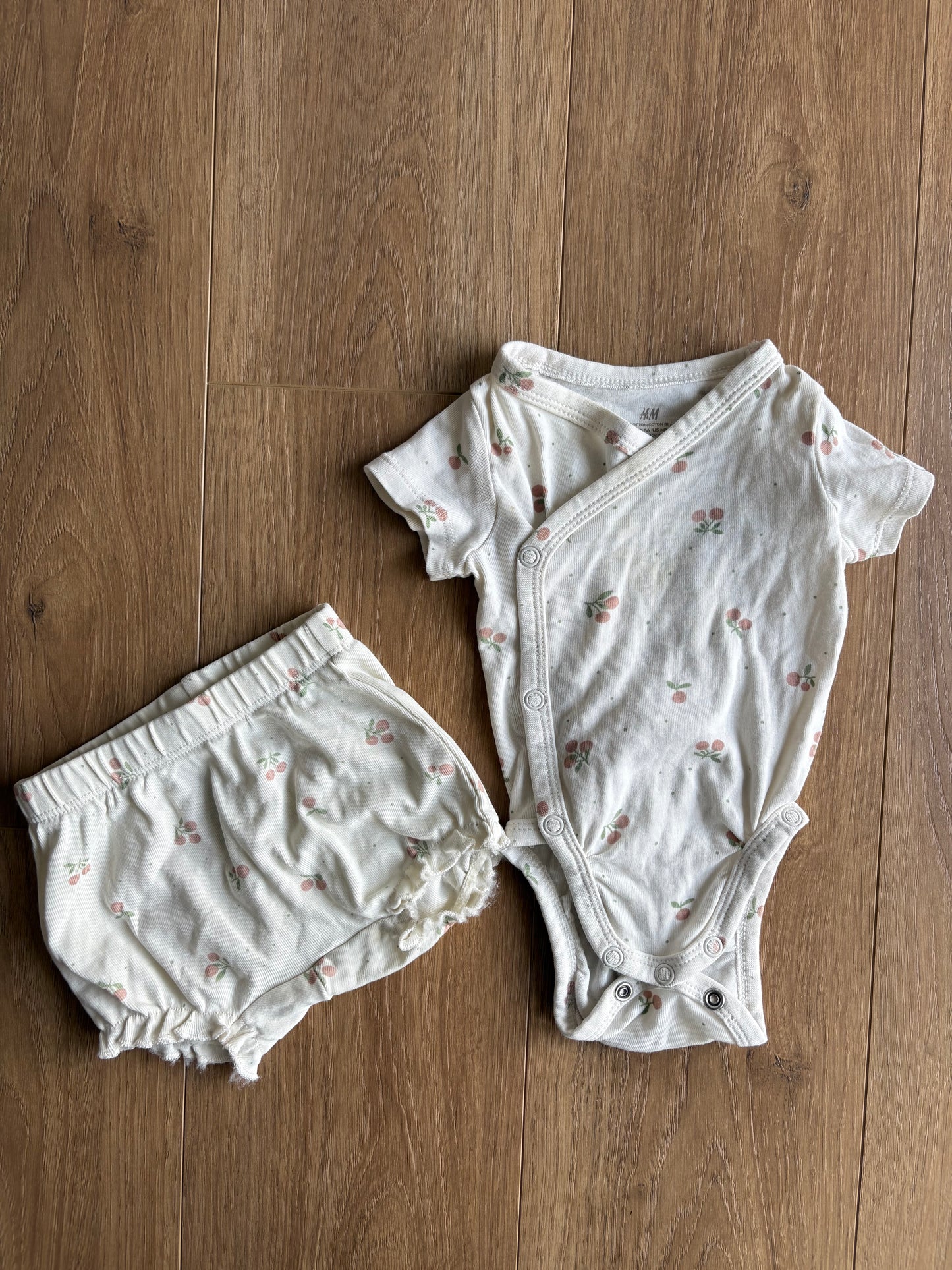 Ensembles cache-couche - H&M - 1/2 mois
