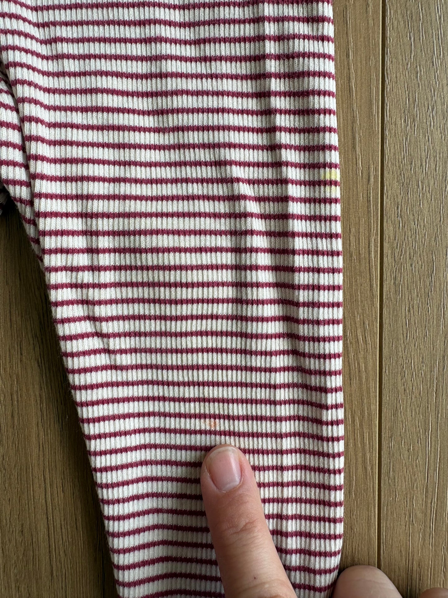 *Léger imparfait* Legging côtelé - H&M - 6/9 mois