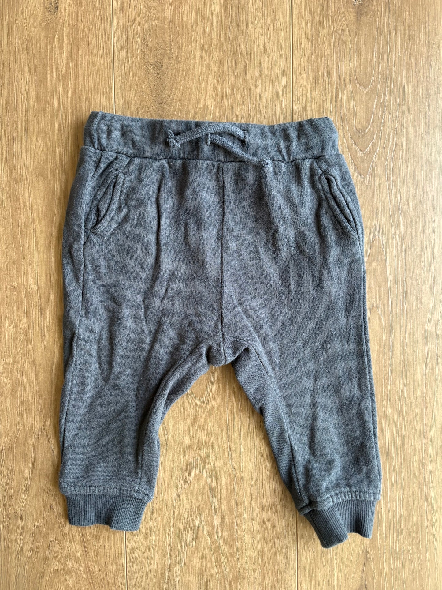 Jogging - H&M - 6/9 mois
