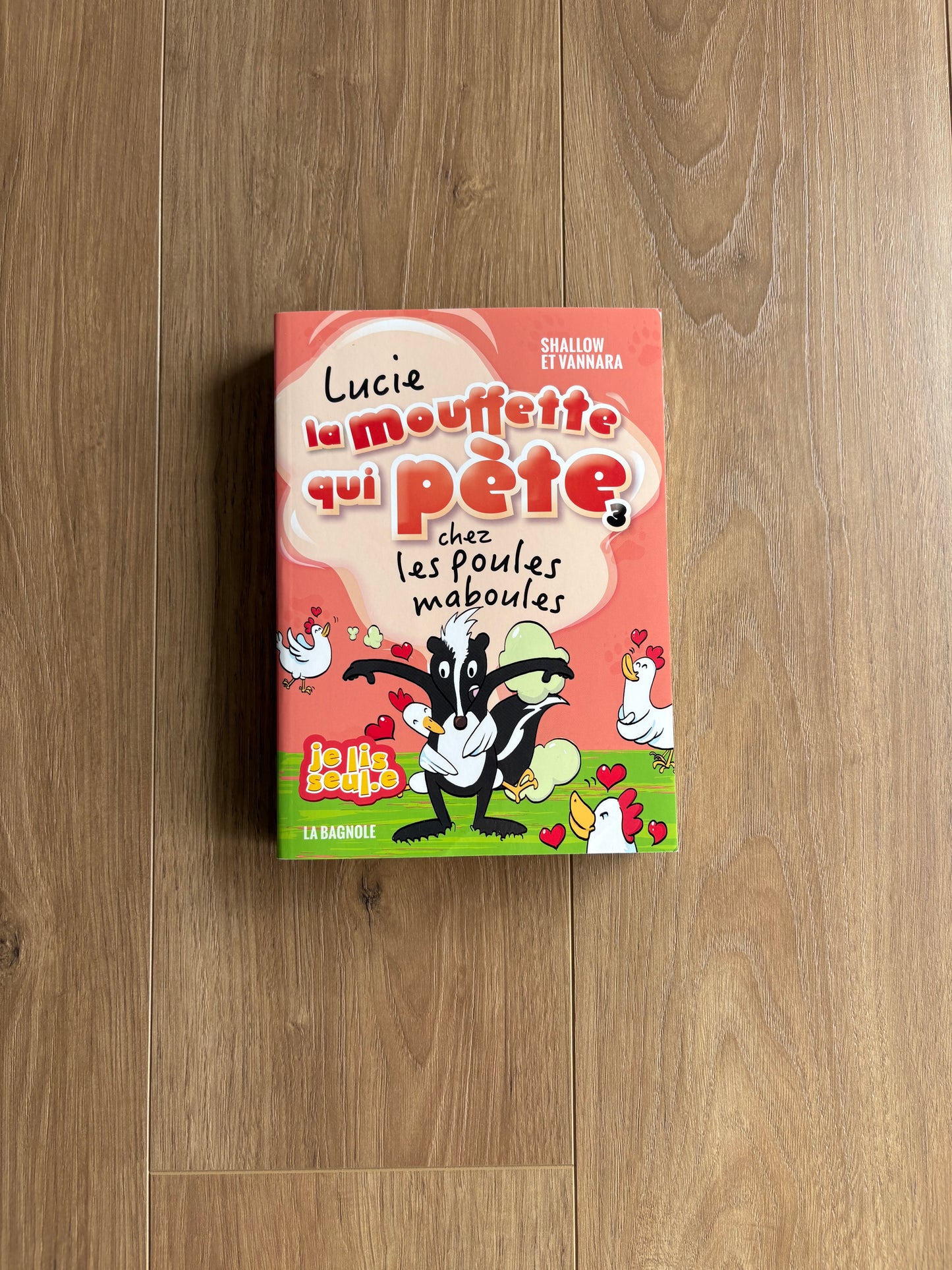 Lucie la mouffette chez les poules maboules #3
