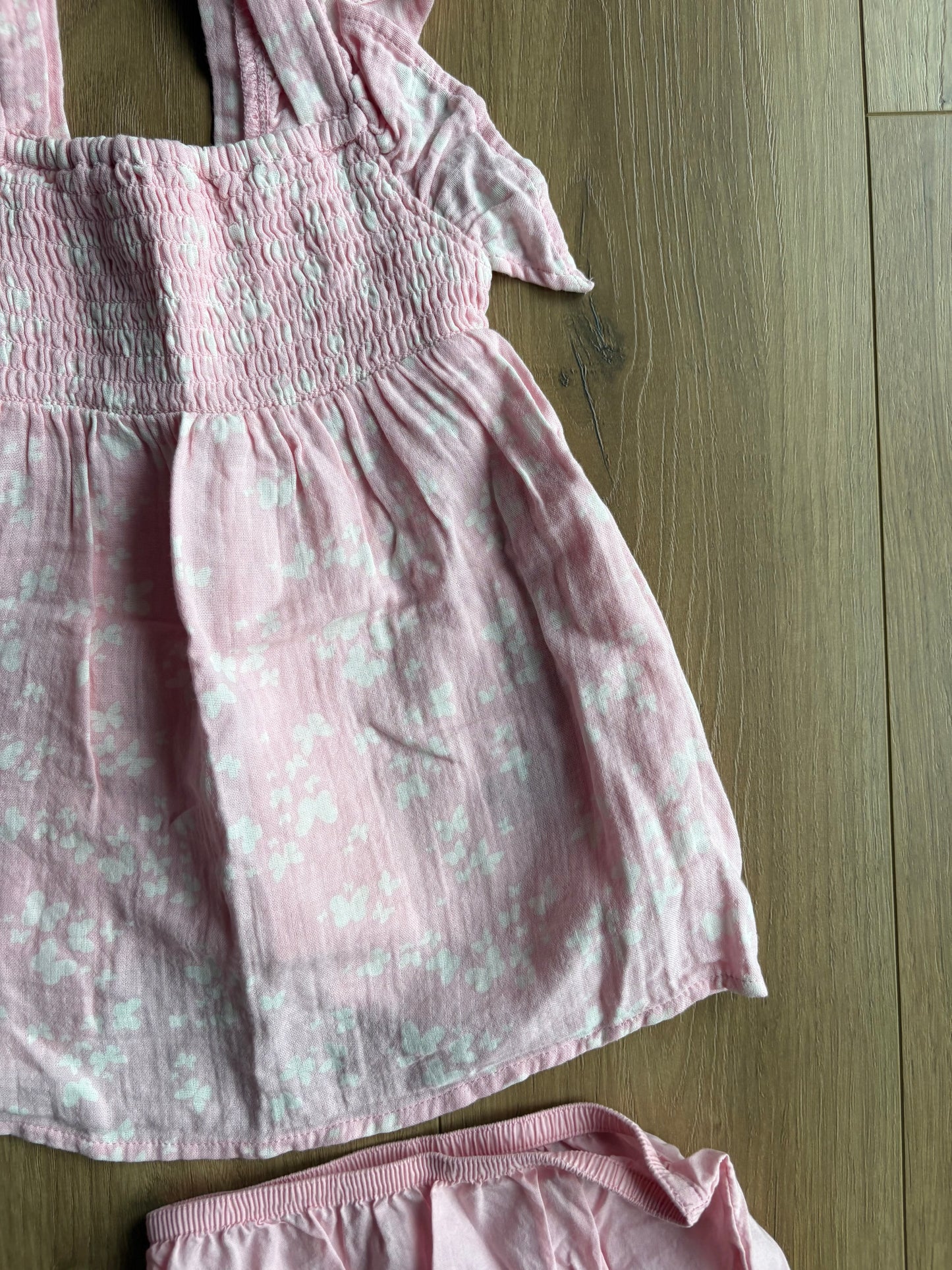 *Neuf sans étiquette* Robe avec short/culotte - Cat & Jack - 12 mois