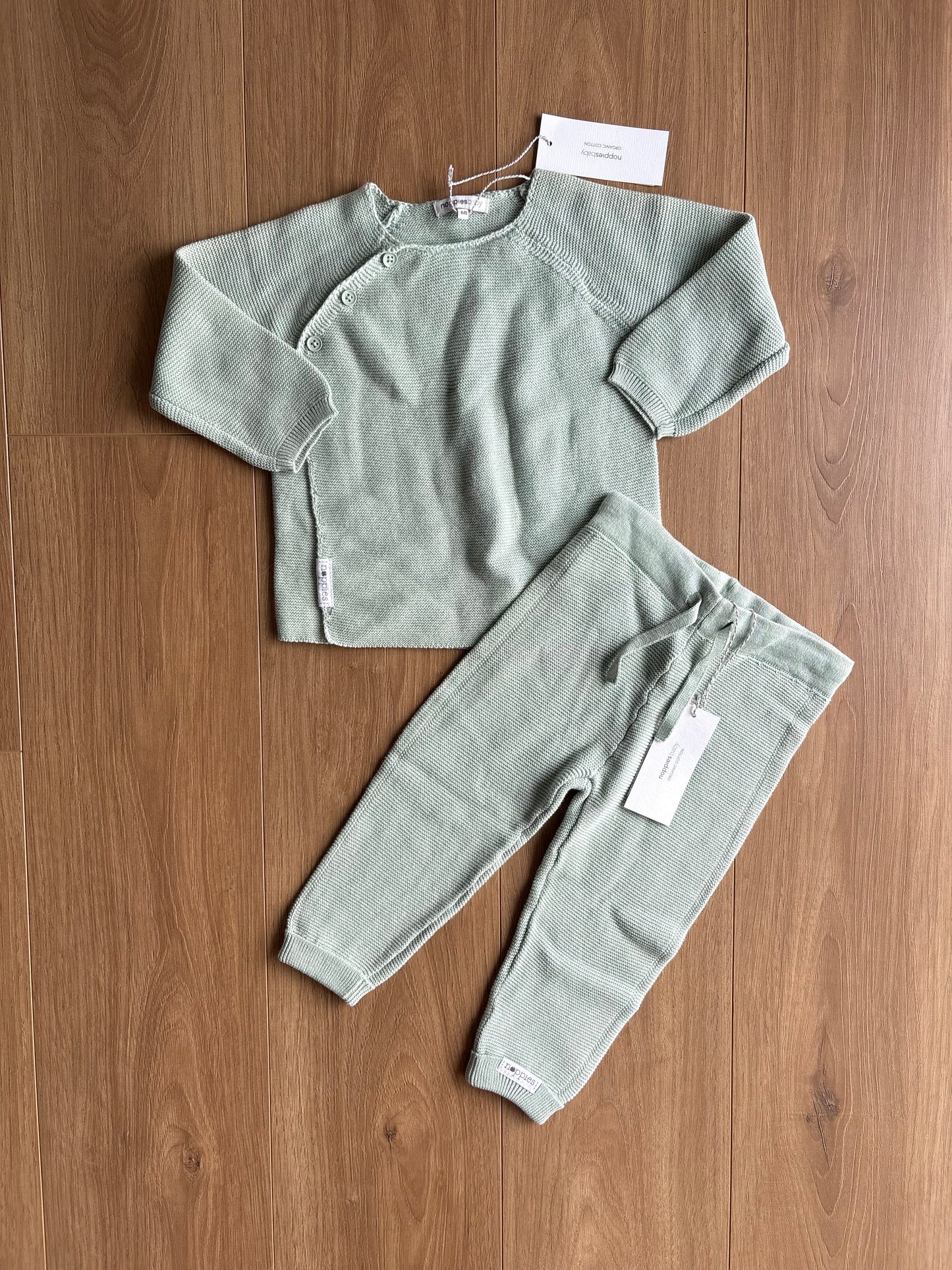 *Neuf* Ensemble 2 pièces - Noppies - Haut 4/6 mois , bas 6/9 mois