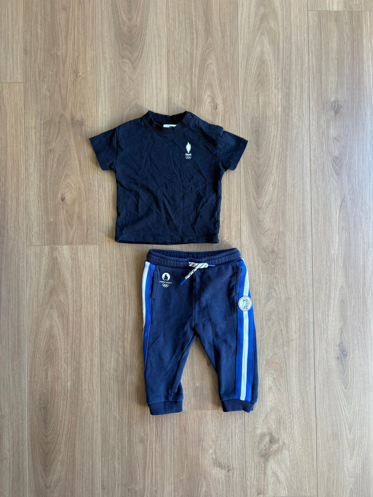 Ensemble 2 pièces - Coupe du monde Paris 2024 - 12 mois (voir le dos)