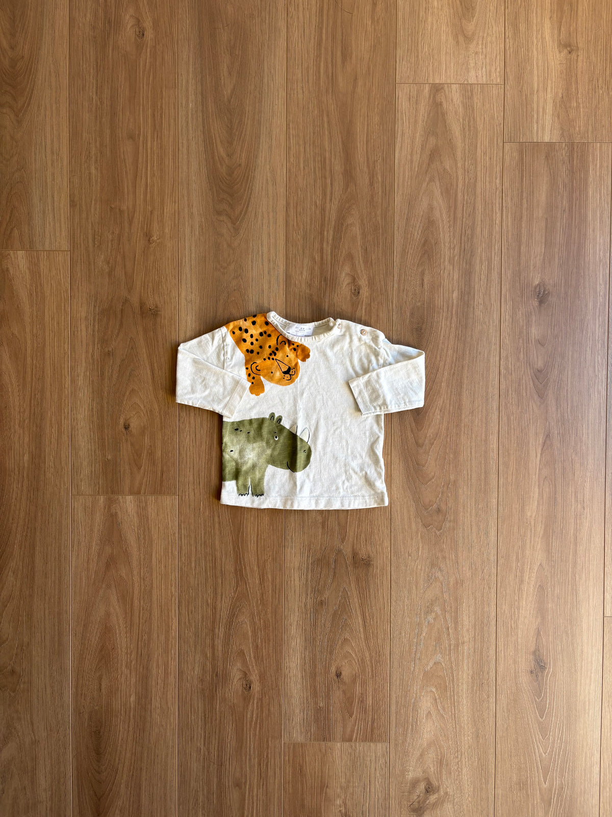 *leger imparfait* Chandail manches longues - Zara - 6/9 mois