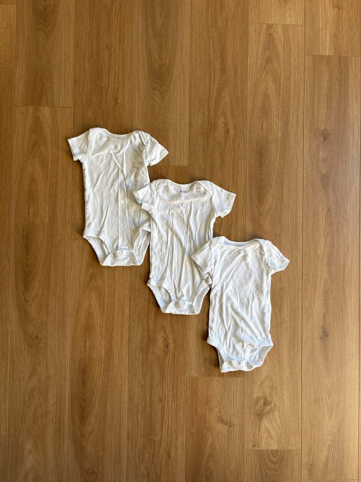 *léger imparfait* Lot Cache-couche - Carter’s - 9 mois